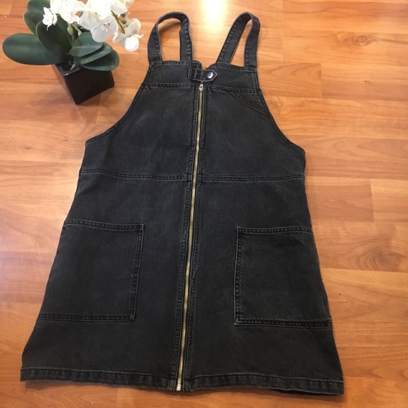 Topshop Dresses & Skirts - Topshop moto black denim front zip dress